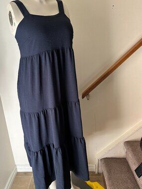 Black Bow Women's Tiered Summer Maxi Dress Navy Size M NWT